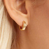 TORY BURCH Kira Huggie Earring Tory Gold 155514