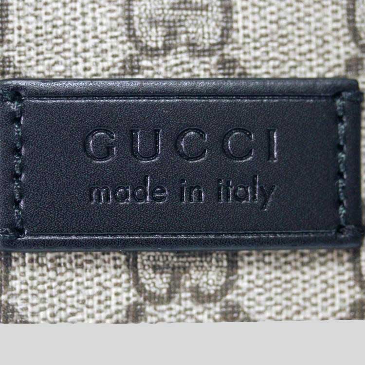 GUCCI GG Supreme Canvas Unisex Camera Crossbody Bag Beige/Black 779880