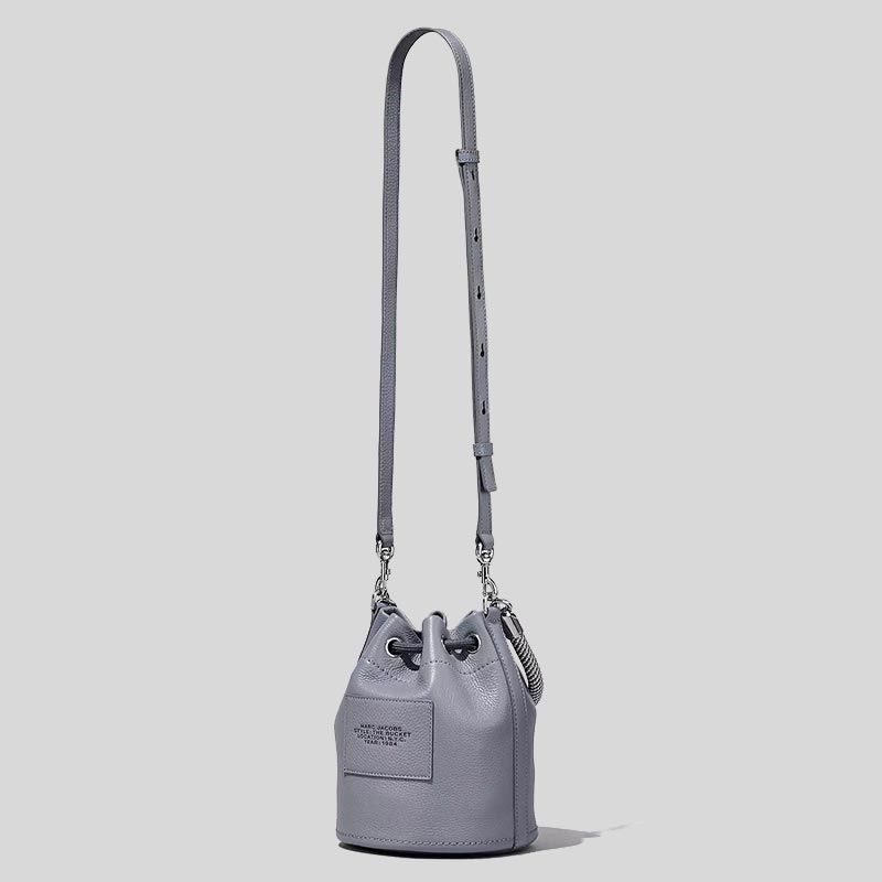 Marc Jacobs The Leather Bucket Bag Wolf Grey H652L01PF22